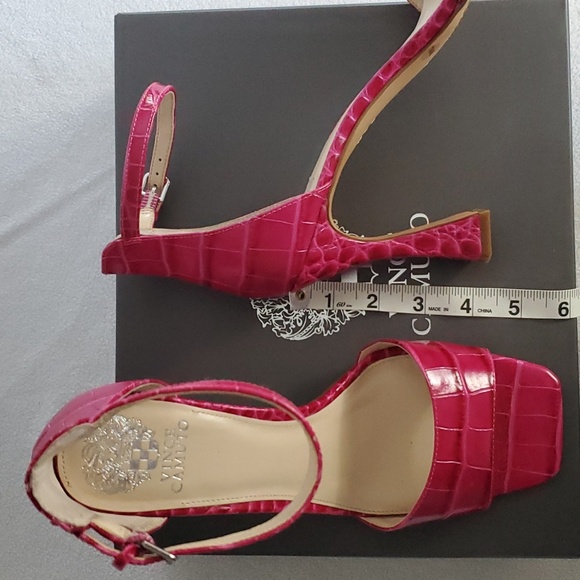 Vince Camuto Sandle 4" heel Pink Size 11 - Picture 8 of 8